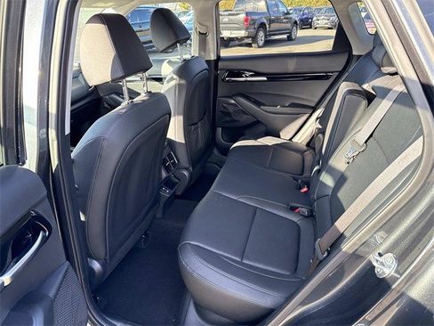 Used 2025 Kia Seltos EX w/ EX Sunroof Package image 17