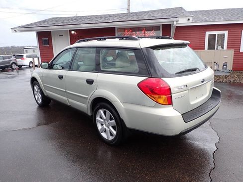 Used 2007 Subaru Outback 2.5i image 4
