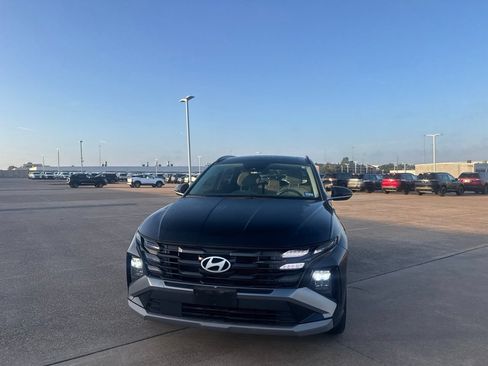 Used 2025 Hyundai Tucson SEL FWD image 6