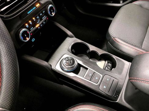 Used 2023 Ford Escape ST-Line image 16