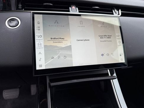 Used 2024 Land Rover Range Rover Evoque S image 15