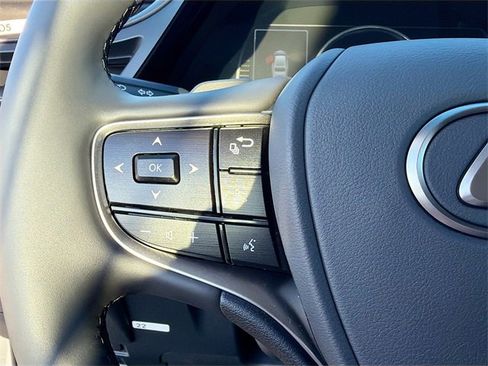 New 2025 Lexus ES 350 w/ Premium Package image 37