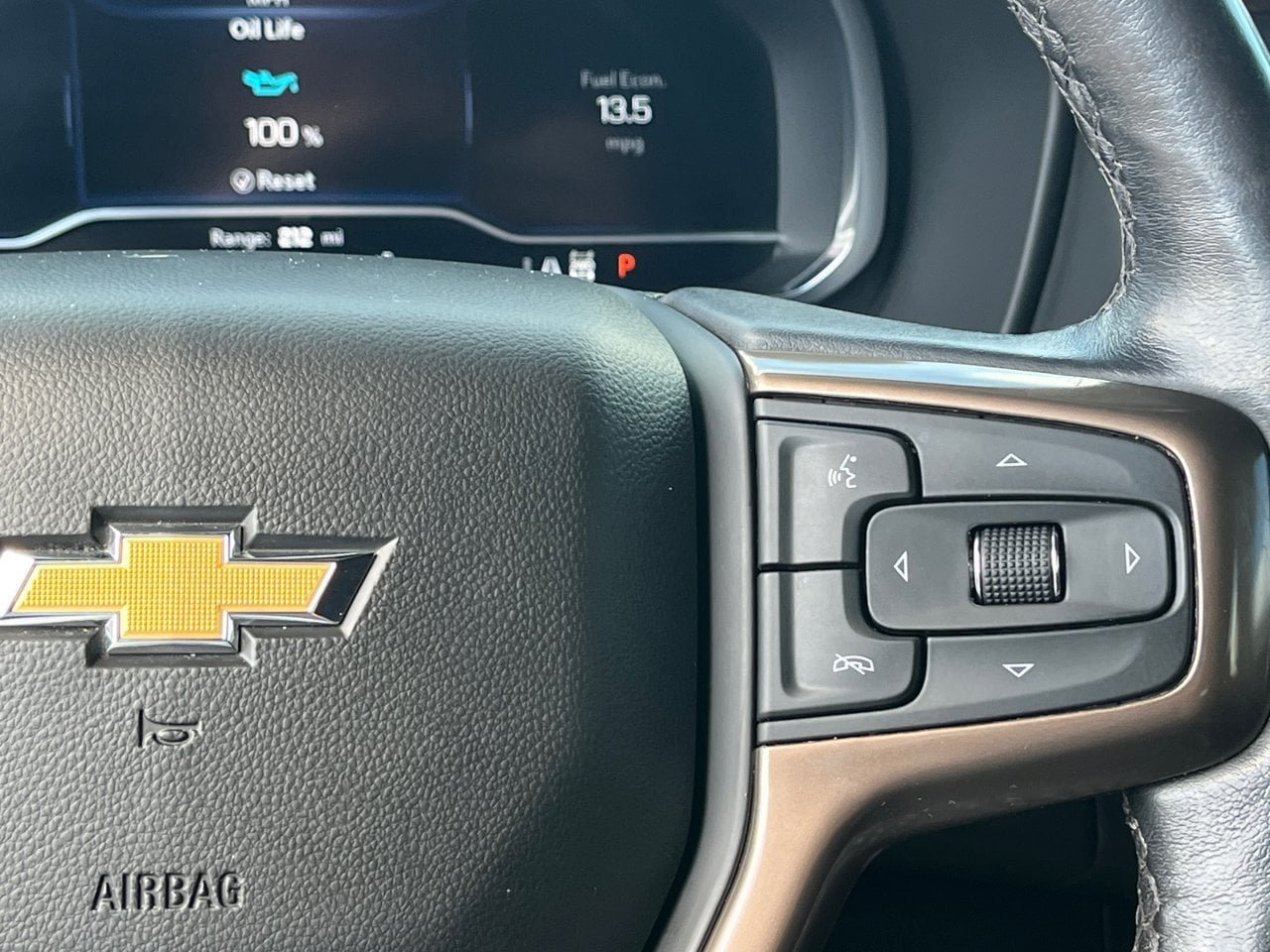 Used 2022 Chevrolet Tahoe High Country w/ LPO, Illumination Package AWD/4WD image 20