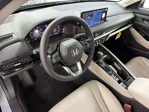 New 2026 Honda Accord Touring image 4