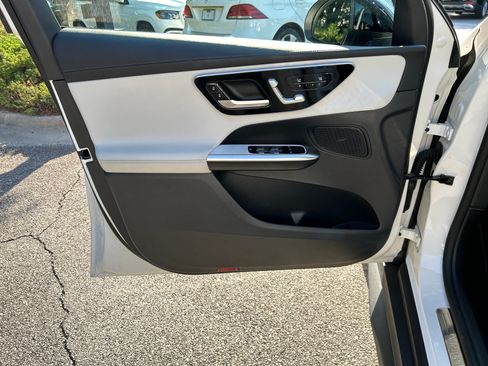 Certified 2024 Mercedes-Benz GLC 300 4MATIC w/ AMG Line image 18