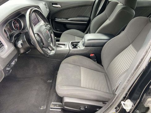 Used 2023 Dodge Charger GT image 11