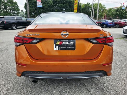 Used 2021 Nissan Sentra SR FWD image 6
