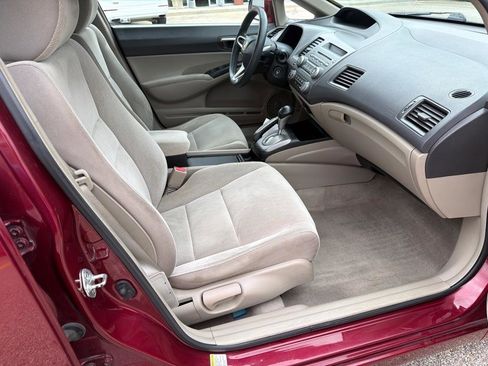 Used 2010 Honda Civic LX image 9