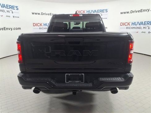 Used 2025 RAM 1500 Big Horn image 5