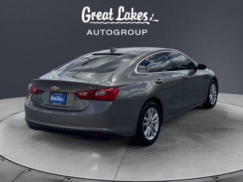 Used 2018 Chevrolet Malibu LT FWD image 5