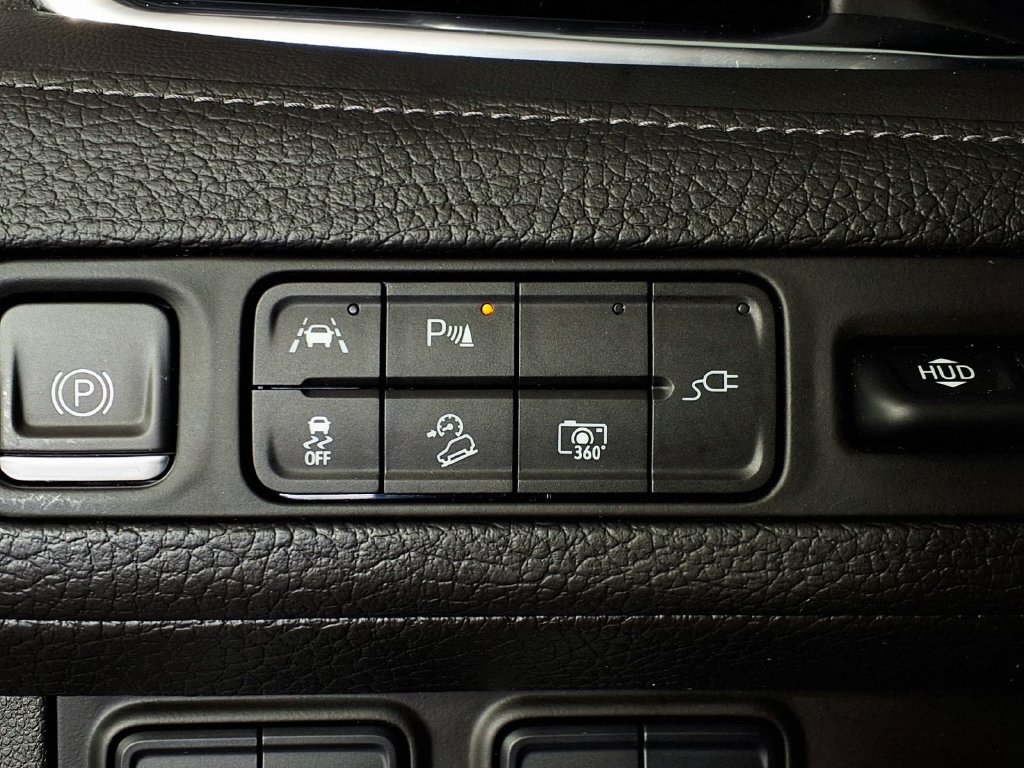 Used 2022 GMC Yukon Denali AWD/4WD image 20