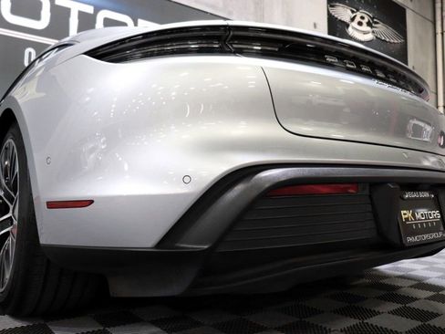 Used 2020 Porsche Taycan 4S image 76