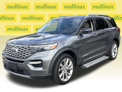 Used 2021 Ford Explorer Platinum w/ Equipment Group 601A image 14