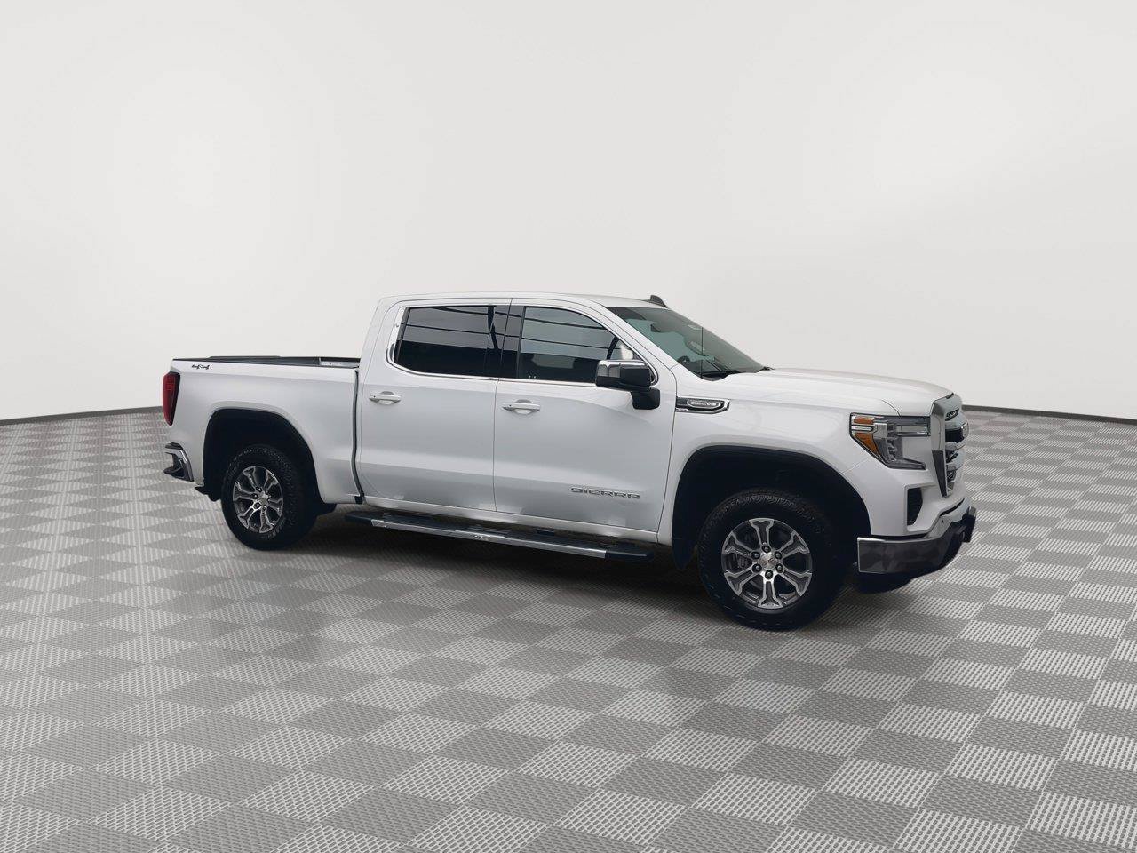 Used 2020 GMC Sierra 1500 SLE w/ SLE Value Package AWD/4WD image 9