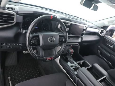 Used 2022 Toyota Tundra SR5 AWD/4WD image 17