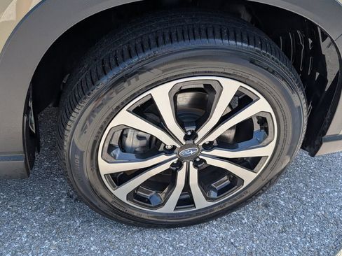 Certified 2023 Subaru Forester Limited image 19