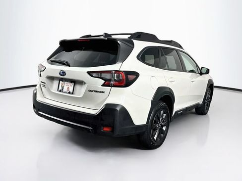 Used 2025 Subaru Outback Onyx Edition AWD/4WD image 10