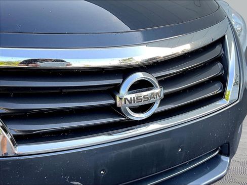 Used 2013 Nissan Altima 2.5 SV w/ 2.5SV Convenience Pkg FWD image 33
