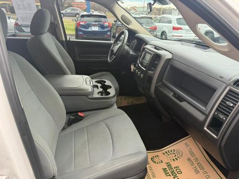 Used 2019 RAM 1500 Express w/ Express Value Package image 19