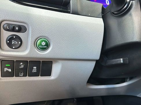 Used 2022 Honda Pilot Touring image 38