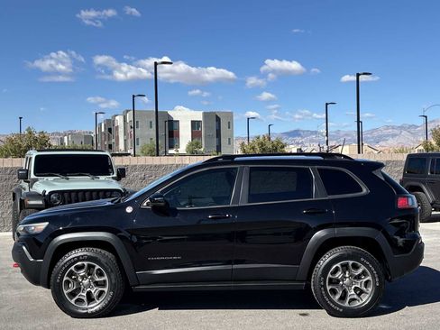 Certified 2022 Jeep Cherokee Trailhawk w/ Comfort/Convenience Group image 6