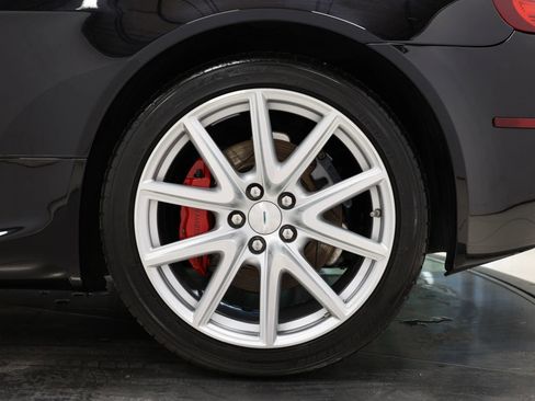 Used 2012 Aston Martin V8 Vantage V8 Convertible 2D image 92