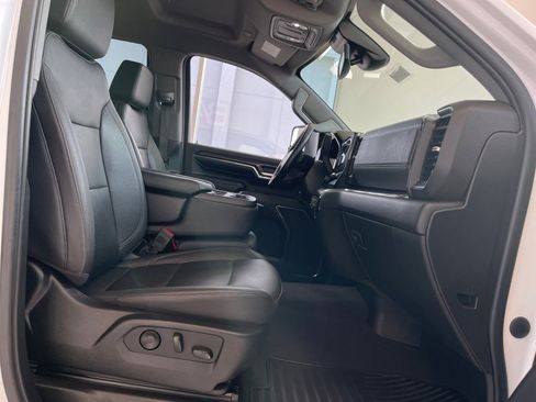 Used 2024 Chevrolet Silverado 2500 LTZ image 15