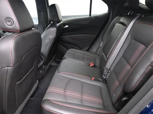 Used 2022 Chevrolet Equinox RS image 19