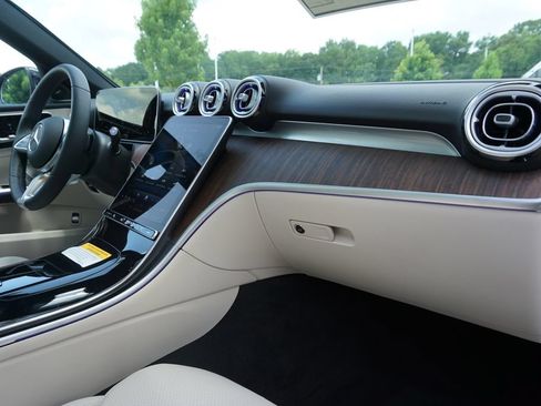 Certified 2025 Mercedes-Benz C 300 Sedan image 62