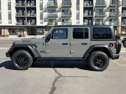 Used 2021 Jeep Wrangler Unlimited Sport image 4