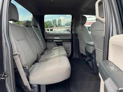 Used 2018 Ford F250 XLT w/ XLT Premium Package AWD/4WD image 17