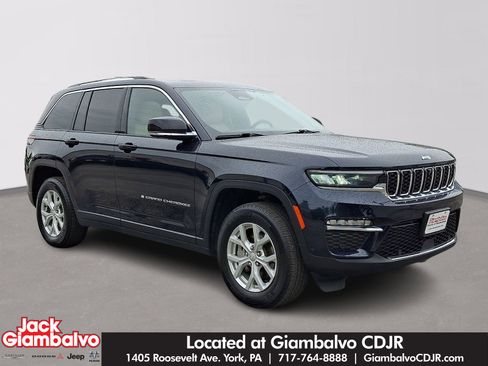 Used 2023 Jeep Grand Cherokee Limited w/ Luxury Tech Group II AWD/4WD image 1
