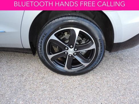 Certified 2021 Buick Enclave Essence w/ Sport Touring Edition FWD image 11