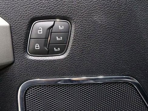 Used 2021 Ford F250 Lariat AWD/4WD image 19