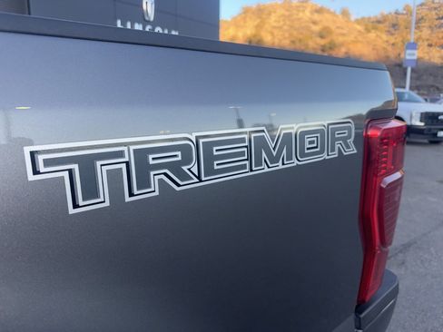 Used 2021 Ford F250 Lariat image 6