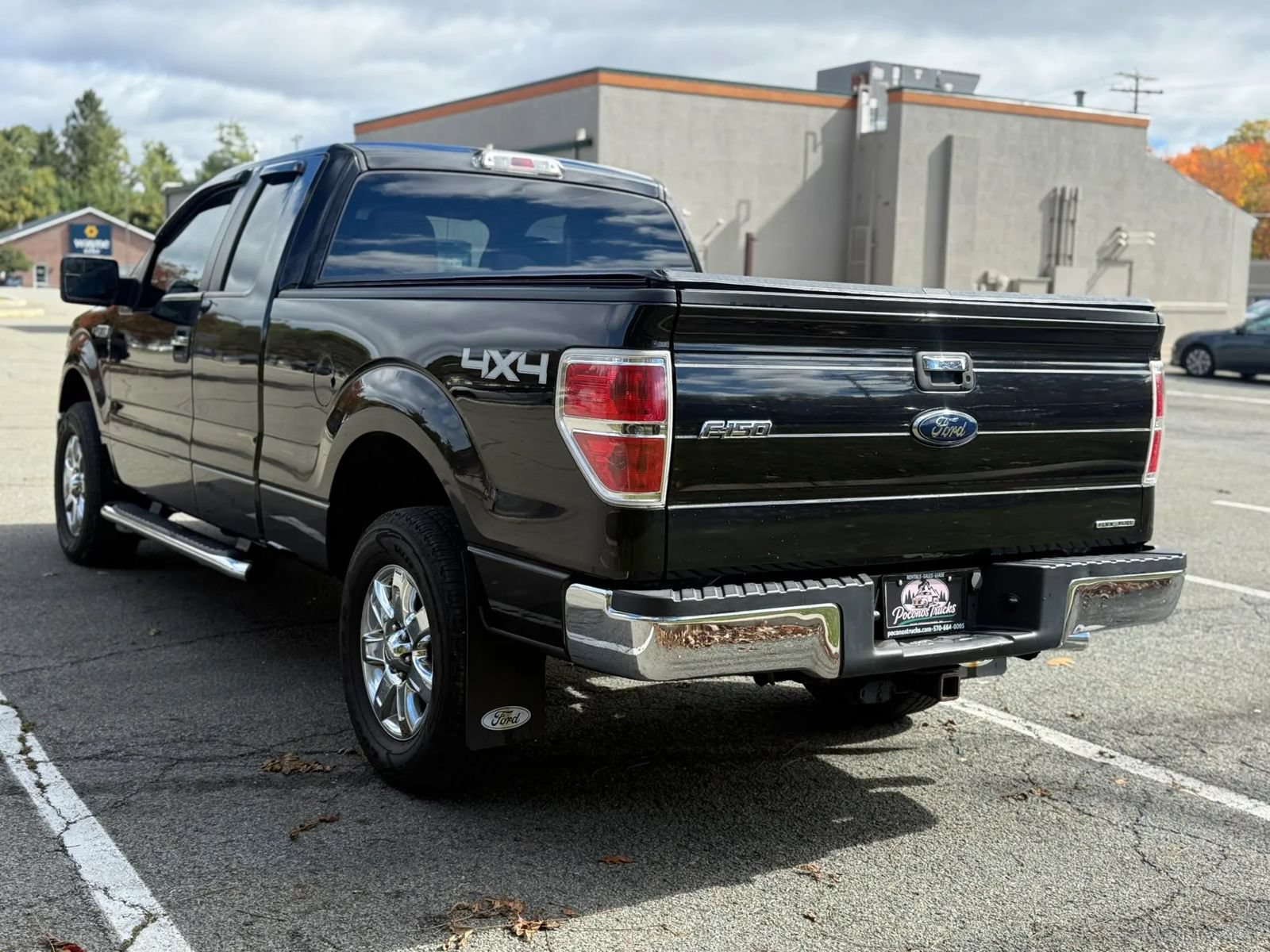 Used 2013 Ford F150 XLT w/ XLT Chrome Pkg AWD/4WD image 8