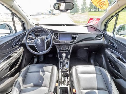 Used 2018 Buick Encore Essence AWD/4WD image 15
