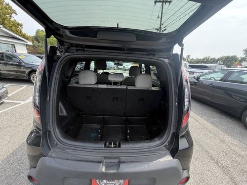 Used 2016 Kia Soul FWD image 36