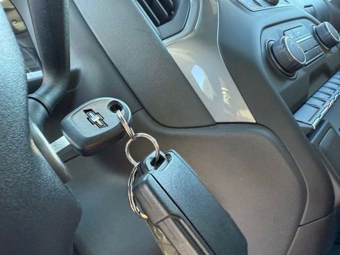 Used 2022 Chevrolet Silverado 1500 W/T w/ WT Value Package image 28