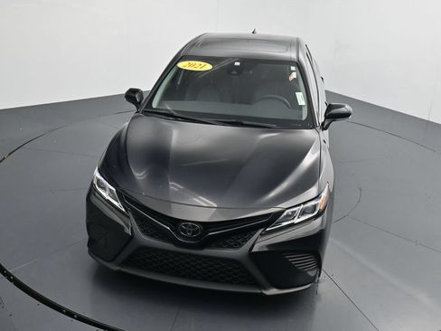 Used 2020 Toyota Camry SE w/ Audio Package FWD image 26