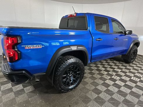 Used 2024 Chevrolet Colorado Trail Boss w/ Advanced Trailering Package AWD/4WD image 3