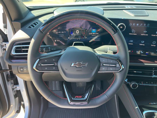 New 2027 Chevrolet Traverse RS w/ LPO, Floor Liner Package FWD image 19
