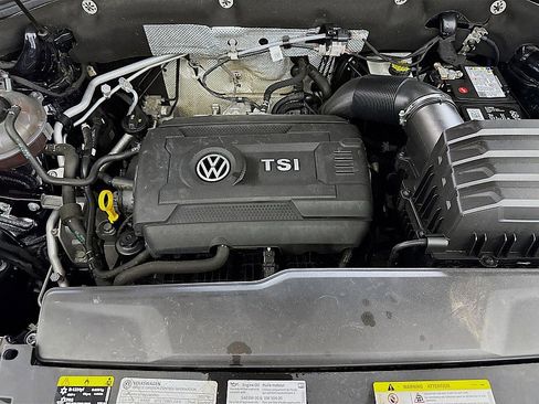 Used 2023 Volkswagen Atlas SE image 30