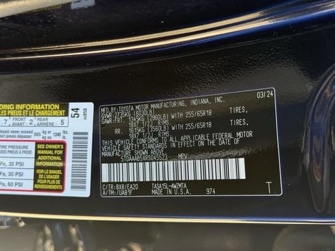 Used 2024 Toyota Grand Highlander AWD image 36