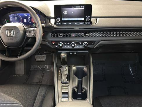 Used 2023 Honda Accord EX image 15