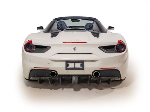 Certified 2017 Ferrari 488 Spider RWD image 15