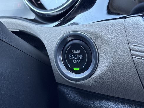 Used 2021 Buick Encore GX Preferred w/ Cold Weather Comfort Package image 26