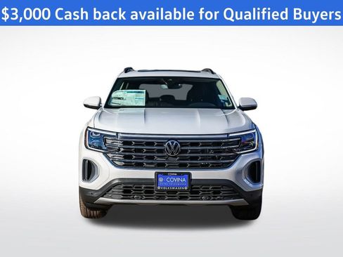 New 2026 Volkswagen Atlas SE image 2