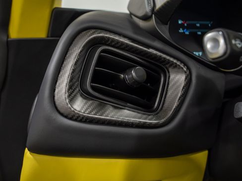 Used 2023 Aston Martin DBS Superleggera Volante RWD image 54