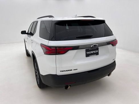 Used 2023 Chevrolet Traverse RS AWD/4WD image 12